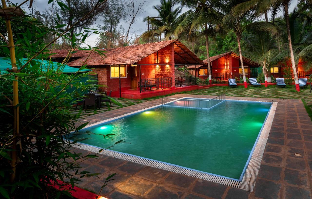 सहारा Lotus An Eco Beach Resort Dapoli Murud